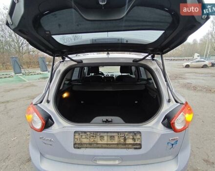 Серый Форд Куга, объемом двигателя 2 л и пробегом 183 тыс. км за 9500 $, фото 25 на Automoto.ua