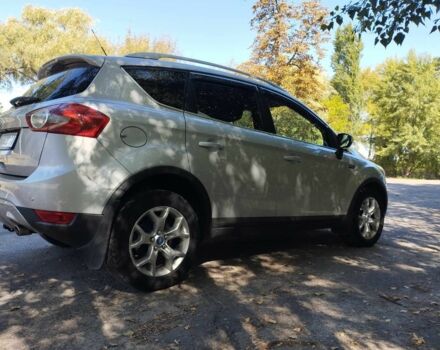 Серый Форд Куга, объемом двигателя 2 л и пробегом 195 тыс. км за 10800 $, фото 1 на Automoto.ua