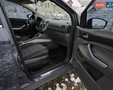 Серый Форд Куга, объемом двигателя 2 л и пробегом 250 тыс. км за 10999 $, фото 20 на Automoto.ua