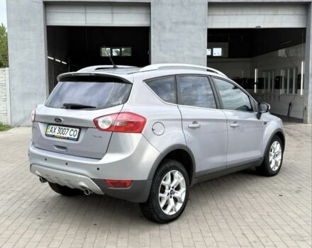 Серый Форд Куга, объемом двигателя 2 л и пробегом 280 тыс. км за 10000 $, фото 2 на Automoto.ua
