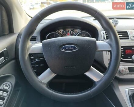 Серый Форд Куга, объемом двигателя 2 л и пробегом 183 тыс. км за 9500 $, фото 21 на Automoto.ua