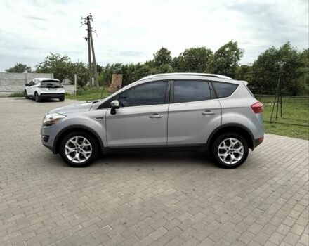 Серый Форд Куга, объемом двигателя 2 л и пробегом 280 тыс. км за 10000 $, фото 5 на Automoto.ua