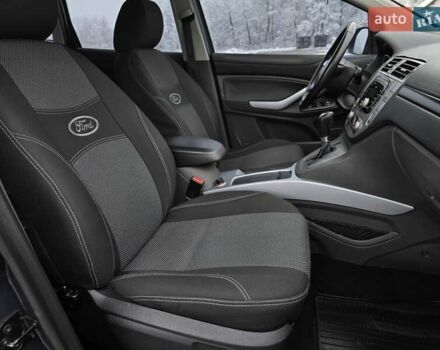 Серый Форд Куга, объемом двигателя 2 л и пробегом 250 тыс. км за 10999 $, фото 19 на Automoto.ua