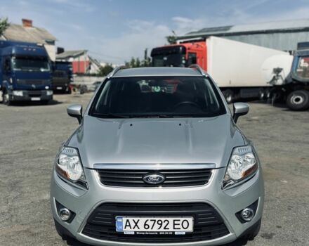Сірий Форд Куга, об'ємом двигуна 2 л та пробігом 166 тис. км за 11200 $, фото 1 на Automoto.ua