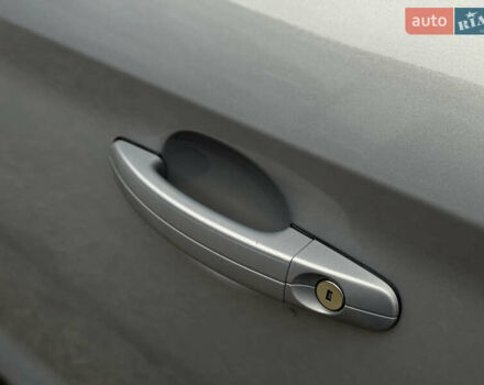 Серый Форд Куга, объемом двигателя 2 л и пробегом 182 тыс. км за 9250 $, фото 17 на Automoto.ua