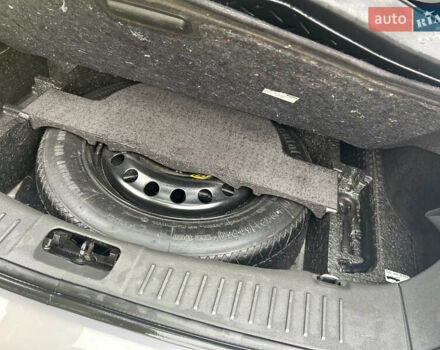 Сірий Форд Куга, об'ємом двигуна 2 л та пробігом 187 тис. км за 11000 $, фото 16 на Automoto.ua