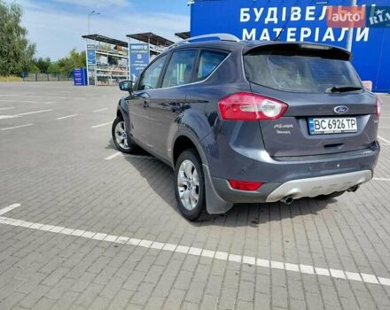 Серый Форд Куга, объемом двигателя 2 л и пробегом 200 тыс. км за 11900 $, фото 4 на Automoto.ua