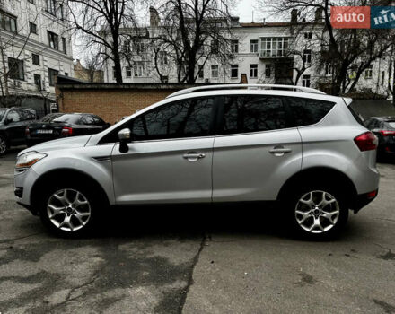 Серый Форд Куга, объемом двигателя 2.52 л и пробегом 235 тыс. км за 8600 $, фото 8 на Automoto.ua