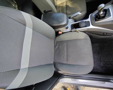 Серый Форд Куга, объемом двигателя 2 л и пробегом 286 тыс. км за 9500 $, фото 15 на Automoto.ua