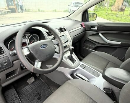 Серый Форд Куга, объемом двигателя 2 л и пробегом 280 тыс. км за 10000 $, фото 9 на Automoto.ua