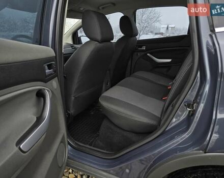 Серый Форд Куга, объемом двигателя 2 л и пробегом 250 тыс. км за 10999 $, фото 24 на Automoto.ua