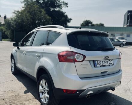 Сірий Форд Куга, об'ємом двигуна 2 л та пробігом 166 тис. км за 11200 $, фото 5 на Automoto.ua