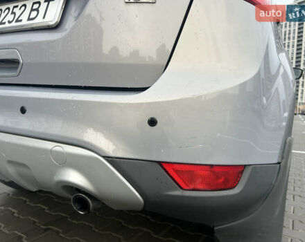 Сірий Форд Куга, об'ємом двигуна 2 л та пробігом 187 тис. км за 11000 $, фото 14 на Automoto.ua