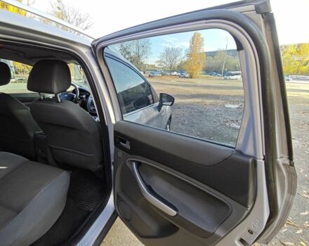 Серый Форд Куга, объемом двигателя 2 л и пробегом 286 тыс. км за 9500 $, фото 19 на Automoto.ua