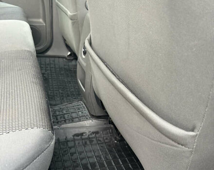 Сірий Форд Куга, об'ємом двигуна 2 л та пробігом 187 тис. км за 11000 $, фото 38 на Automoto.ua