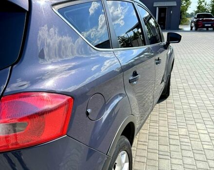 Сірий Форд Куга, об'ємом двигуна 2 л та пробігом 199 тис. км за 10200 $, фото 6 на Automoto.ua