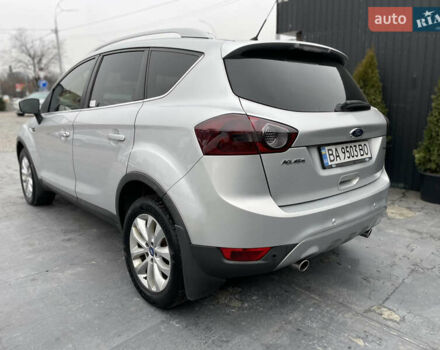 Серый Форд Куга, объемом двигателя 2 л и пробегом 230 тыс. км за 9200 $, фото 3 на Automoto.ua