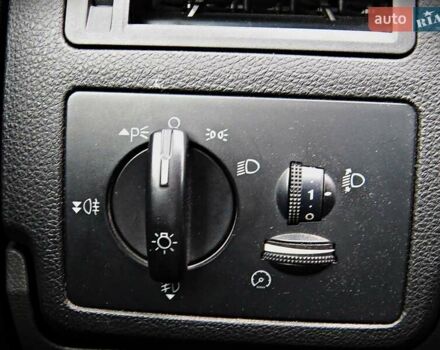 Сірий Форд Куга, об'ємом двигуна 2 л та пробігом 218 тис. км за 9600 $, фото 8 на Automoto.ua