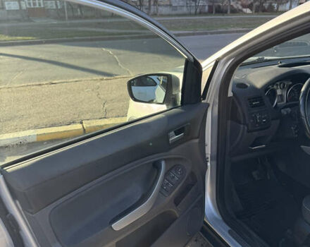 Сірий Форд Куга, об'ємом двигуна 2 л та пробігом 199 тис. км за 11000 $, фото 16 на Automoto.ua