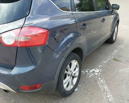 Сірий Форд Куга, об'ємом двигуна 2 л та пробігом 239 тис. км за 11800 $, фото 6 на Automoto.ua