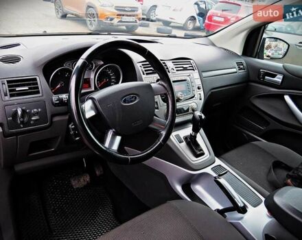 Сірий Форд Куга, об'ємом двигуна 2 л та пробігом 218 тис. км за 9600 $, фото 5 на Automoto.ua