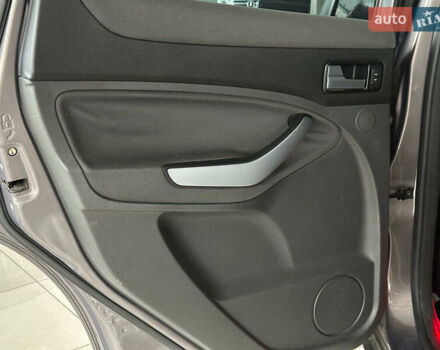 Сірий Форд Куга, об'ємом двигуна 2 л та пробігом 108 тис. км за 12990 $, фото 14 на Automoto.ua