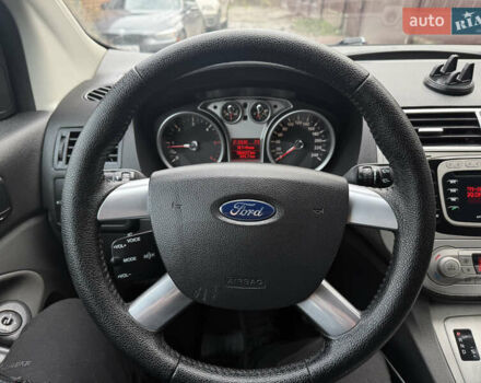 Серый Форд Куга, объемом двигателя 2 л и пробегом 184 тыс. км за 9500 $, фото 24 на Automoto.ua