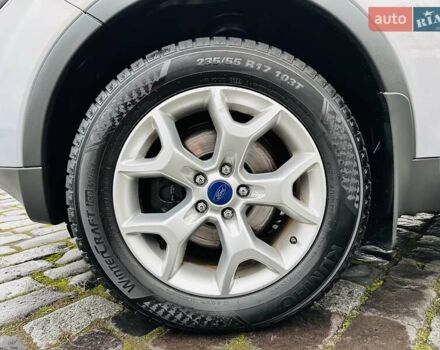 Серый Форд Куга, объемом двигателя 2 л и пробегом 235 тыс. км за 12700 $, фото 14 на Automoto.ua