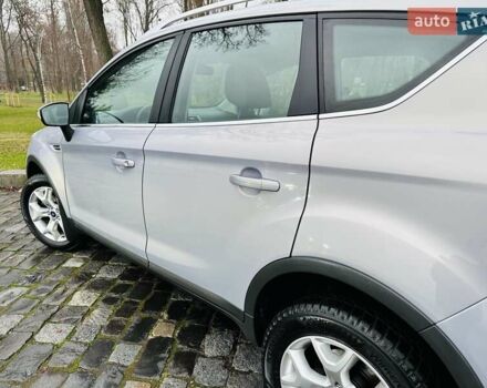 Серый Форд Куга, объемом двигателя 2 л и пробегом 235 тыс. км за 12700 $, фото 53 на Automoto.ua