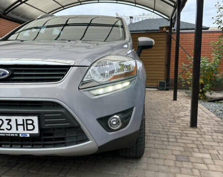 Серый Форд Куга, объемом двигателя 2 л и пробегом 134 тыс. км за 11500 $, фото 6 на Automoto.ua