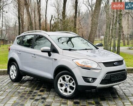 Серый Форд Куга, объемом двигателя 2 л и пробегом 235 тыс. км за 12700 $, фото 17 на Automoto.ua