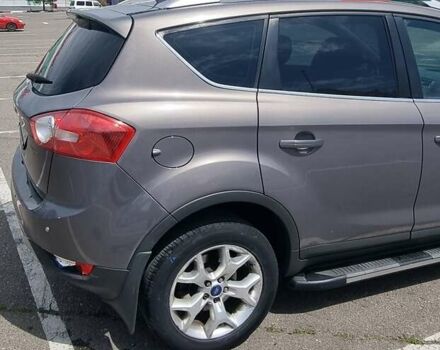 Форд Куга 2012 в Николаеве на Automoto.ua Серый Форд Куга, объемом двигателя 2 л и пробегом 167 тыс. км за 11500 $, фото 3 на Automoto.ua