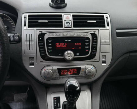 Серый Форд Куга, объемом двигателя 2 л и пробегом 184 тыс. км за 9500 $, фото 21 на Automoto.ua