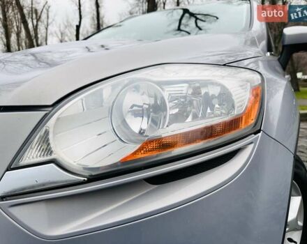 Серый Форд Куга, объемом двигателя 2 л и пробегом 235 тыс. км за 12700 $, фото 6 на Automoto.ua