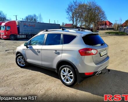 Форд Куга 2012 в Львове на Automoto.ua Серый Форд Куга, объемом двигателя 2 л и пробегом 100 тыс. км за 12800 $, фото 3 на Automoto.ua