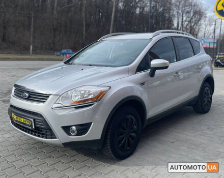 Сірий Форд Куга, об'ємом двигуна 2 л та пробігом 232 тис. км за 12800 $, фото 2 на Automoto.ua
