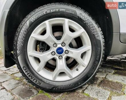 Серый Форд Куга, объемом двигателя 2 л и пробегом 235 тыс. км за 12700 $, фото 27 на Automoto.ua