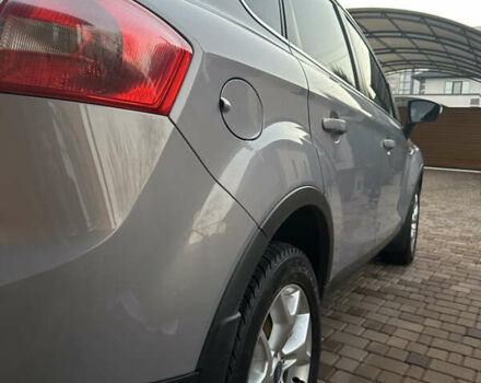 Серый Форд Куга, объемом двигателя 2 л и пробегом 134 тыс. км за 11500 $, фото 15 на Automoto.ua