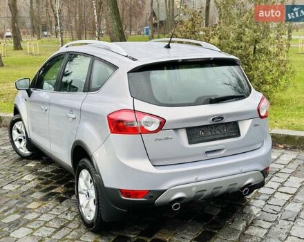 Серый Форд Куга, объемом двигателя 2 л и пробегом 235 тыс. км за 12700 $, фото 49 на Automoto.ua