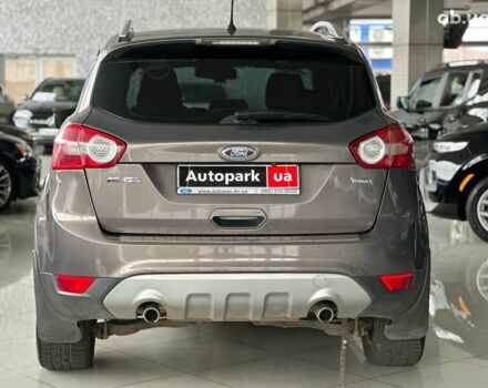 Серый Форд Куга, объемом двигателя 2 л и пробегом 108 тыс. км за 12990 $, фото 4 на Automoto.ua