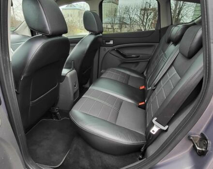 Серый Форд Куга, объемом двигателя 2 л и пробегом 202 тыс. км за 6298 $, фото 12 на Automoto.ua