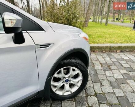 Серый Форд Куга, объемом двигателя 2 л и пробегом 235 тыс. км за 12700 $, фото 42 на Automoto.ua