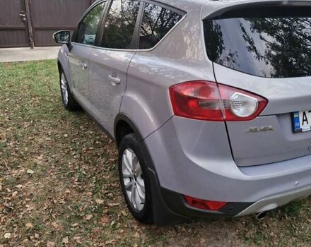Сірий Форд Куга, об'ємом двигуна 2 л та пробігом 301 тис. км за 10800 $, фото 4 на Automoto.ua