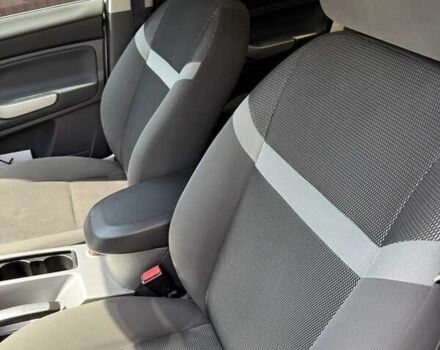 Сірий Форд Куга, об'ємом двигуна 2 л та пробігом 176 тис. км за 11500 $, фото 26 на Automoto.ua