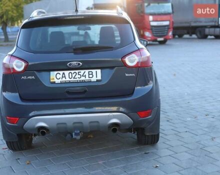 Серый Форд Куга, объемом двигателя 2 л и пробегом 204 тыс. км за 11200 $, фото 3 на Automoto.ua