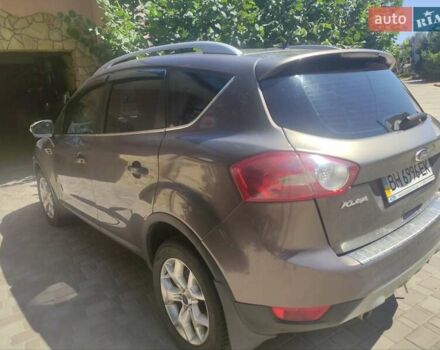 Сірий Форд Куга, об'ємом двигуна 2 л та пробігом 109 тис. км за 12800 $, фото 2 на Automoto.ua