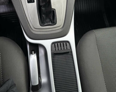 Серый Форд Куга, объемом двигателя 2 л и пробегом 184 тыс. км за 9500 $, фото 22 на Automoto.ua