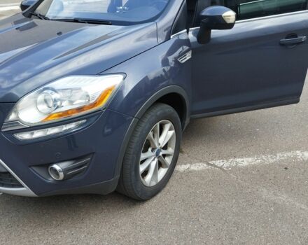 Серый Форд Куга, объемом двигателя 2 л и пробегом 240 тыс. км за 10600 $, фото 10 на Automoto.ua