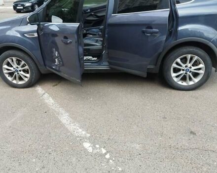 Сірий Форд Куга, об'ємом двигуна 2 л та пробігом 239 тис. км за 11800 $, фото 14 на Automoto.ua