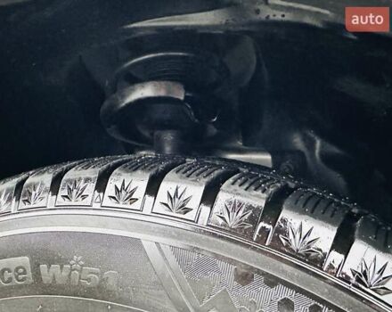 Серый Форд Куга, объемом двигателя 2 л и пробегом 235 тыс. км за 12700 $, фото 28 на Automoto.ua